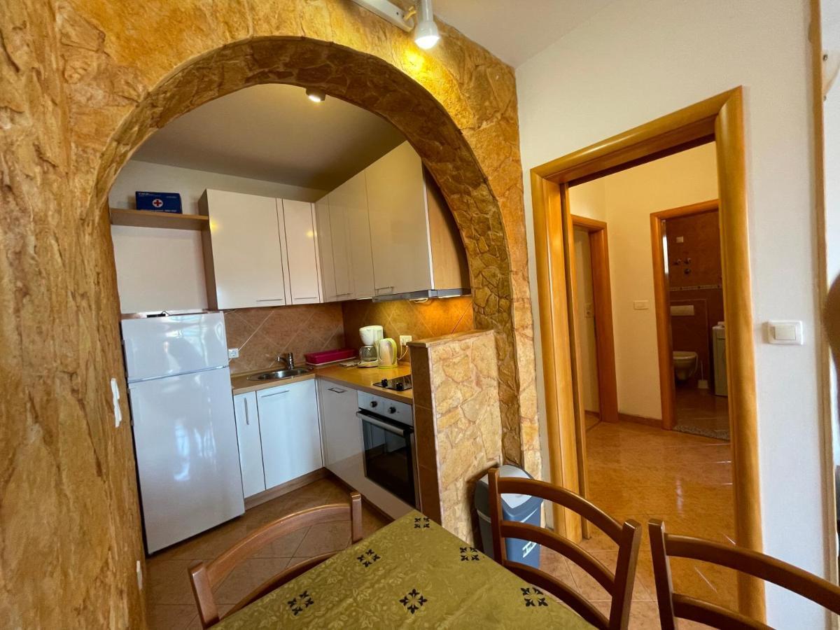 Apartment Jakasa Trogir Dış mekan fotoğraf
